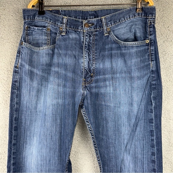 Levi's 505 Jeans Mens 36x30 Blue Distressed Regular Fit Straight Classic Denim - Picture 5 of 10